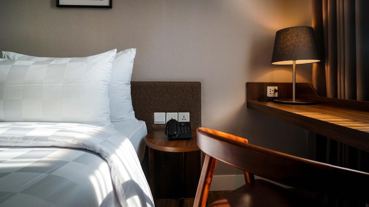 Tuscany Boutique Hotel South Tangerang Luaran gambar