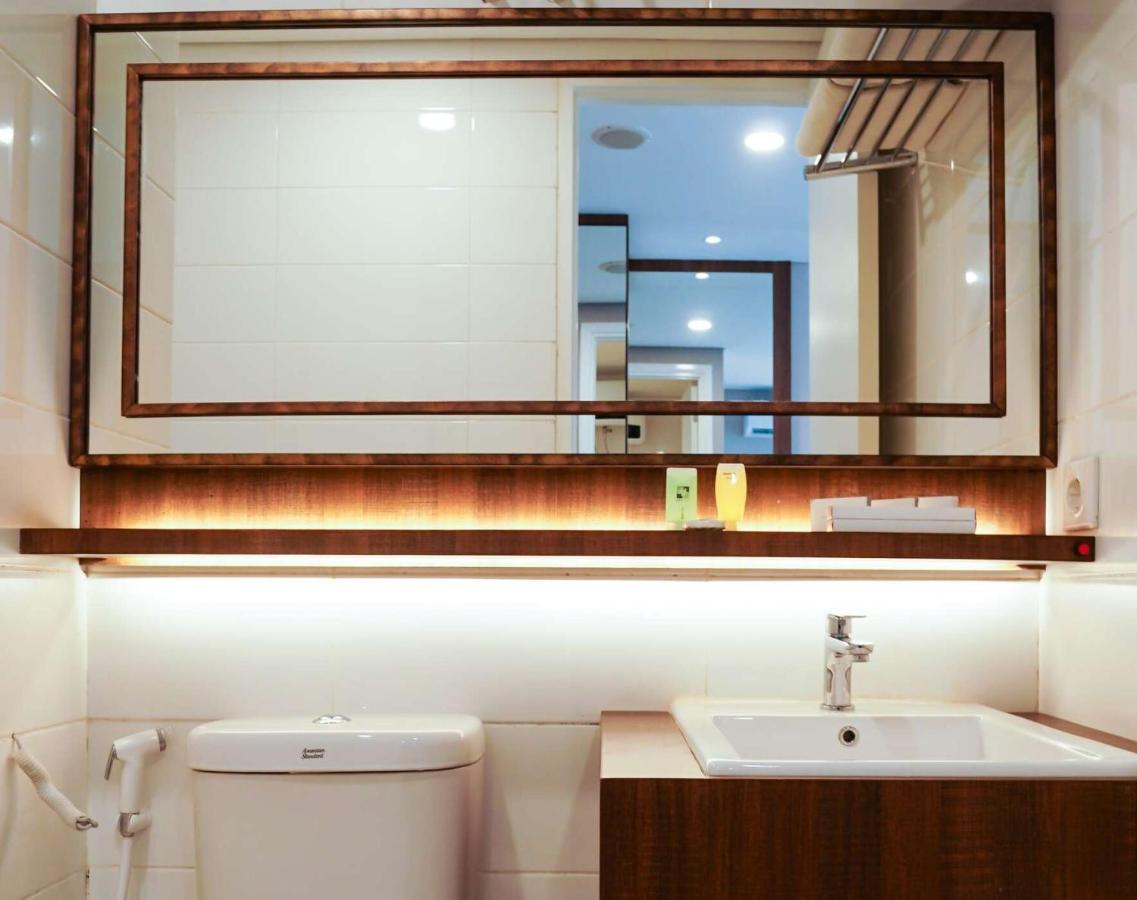 Tuscany Boutique Hotel South Tangerang Bilik gambar